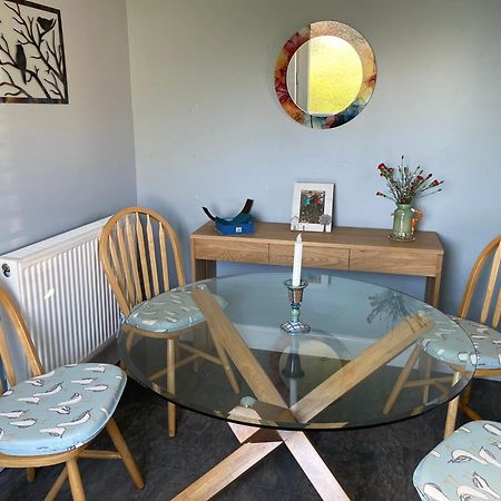 Tigh-Na-Greine Apartment Carloway  Bagian luar foto