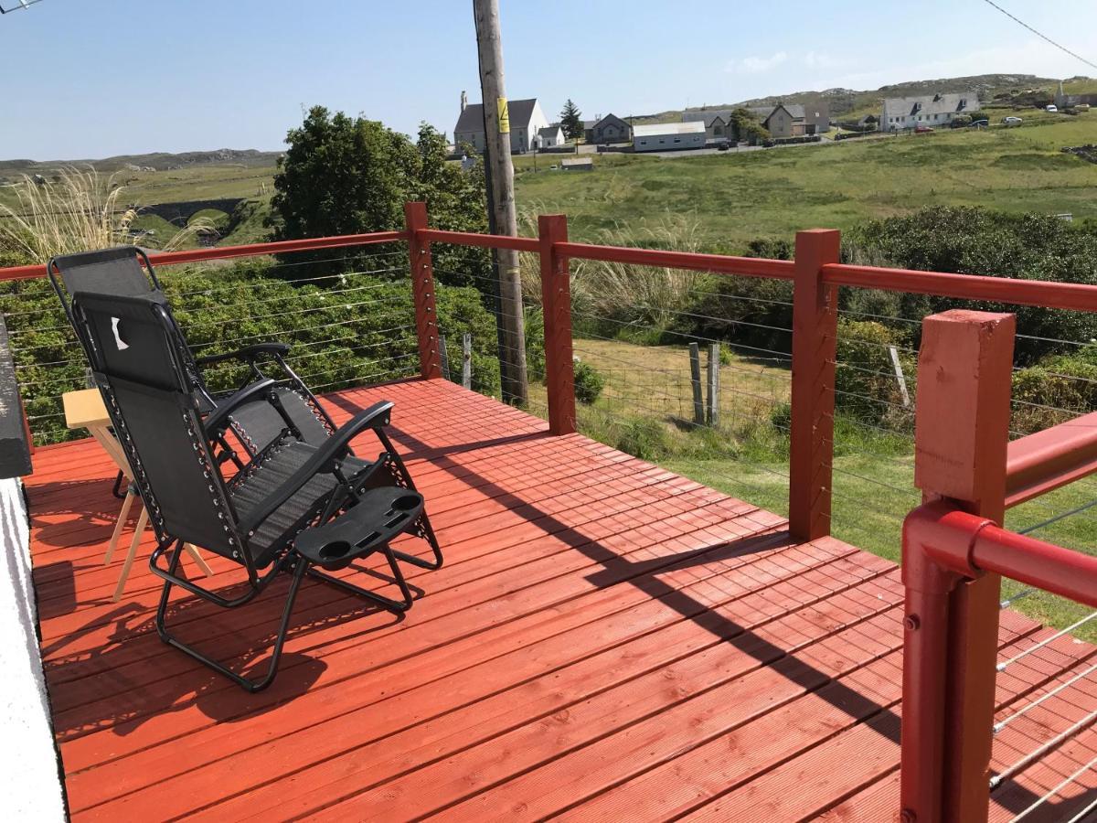 Tigh-Na-Greine Apartment Carloway  Bagian luar foto