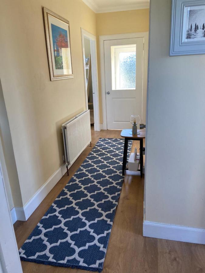 Tigh-Na-Greine Apartment Carloway  Bagian luar foto